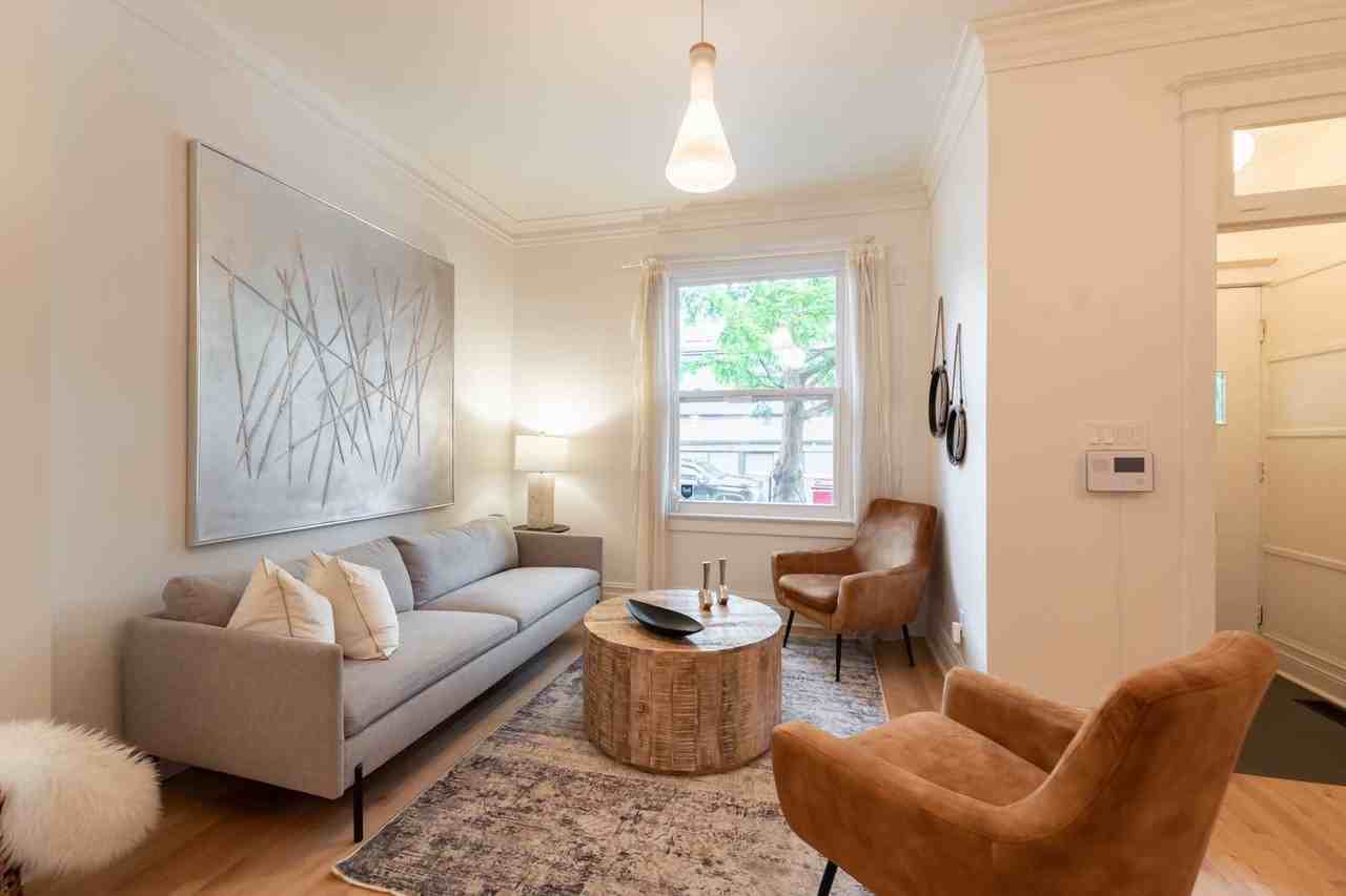 2 Montrose Avenue - Photo 2 of 11