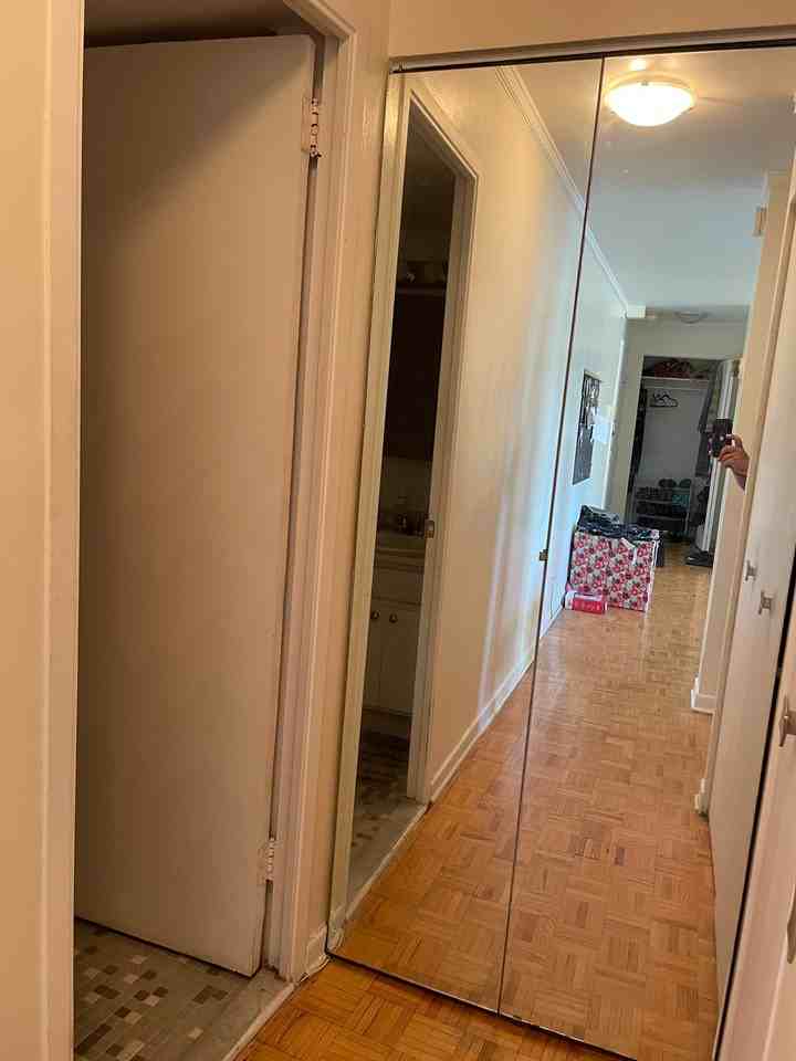 4530 Chemin de la Côte-des-Neiges #1706 - Photo 2 of 24