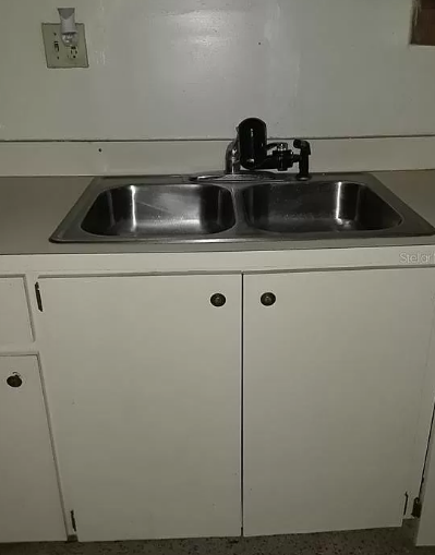 822 S Parramore Ave #B - Photo 6 of 8