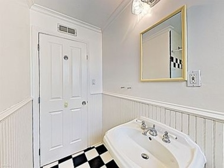 1824 Anamor St - Photo 5 of 15