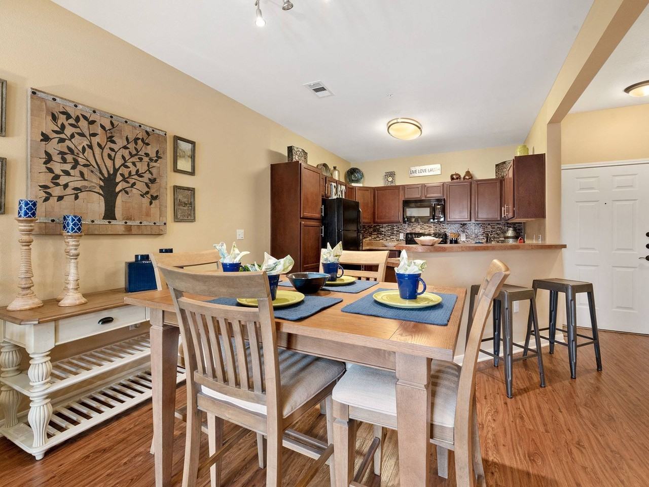 Advenir at Grand Parkway West - Photo 6 of 37