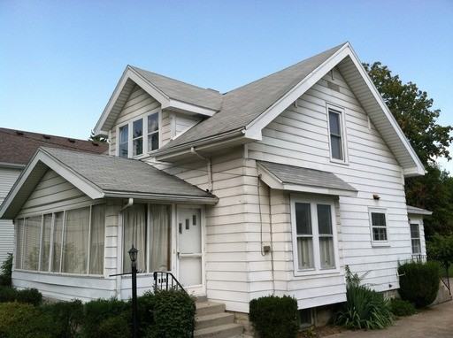 5840 Main St - Photo 2 of 4