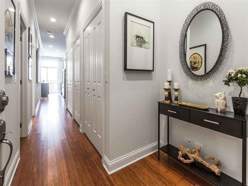 837 S Wells St #2-2 - Photo 4 of 9