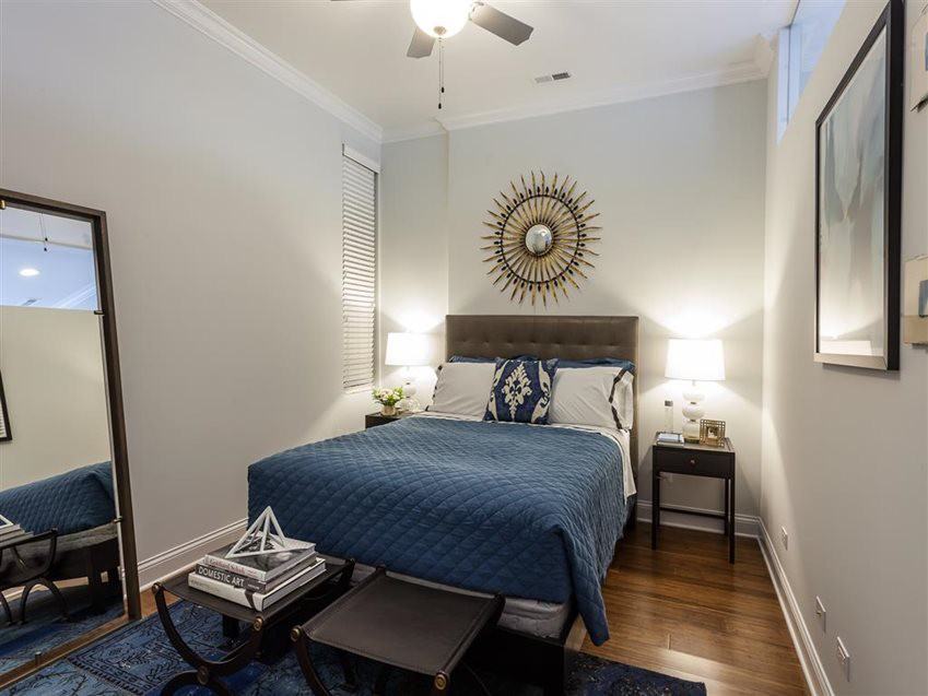 837 S Wells St #2-2 - Photo 6 of 9