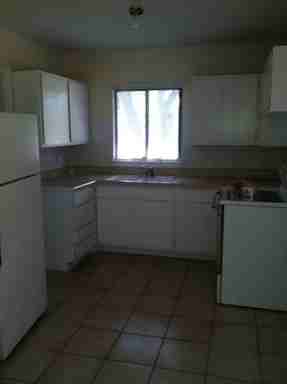 314 Hollywood Blvd SW - Photo 3 of 7