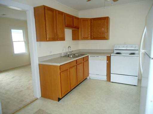 6 Raines Ave - Photo 2 of 11