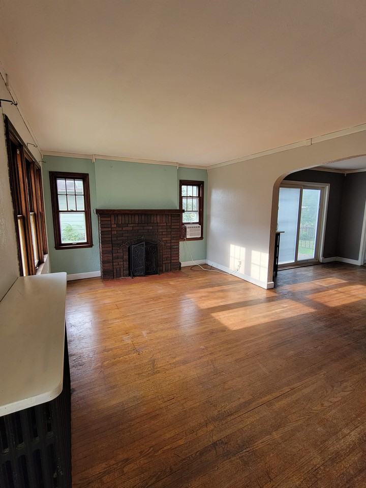 401 Central Ave #1 - Photo 6 of 40