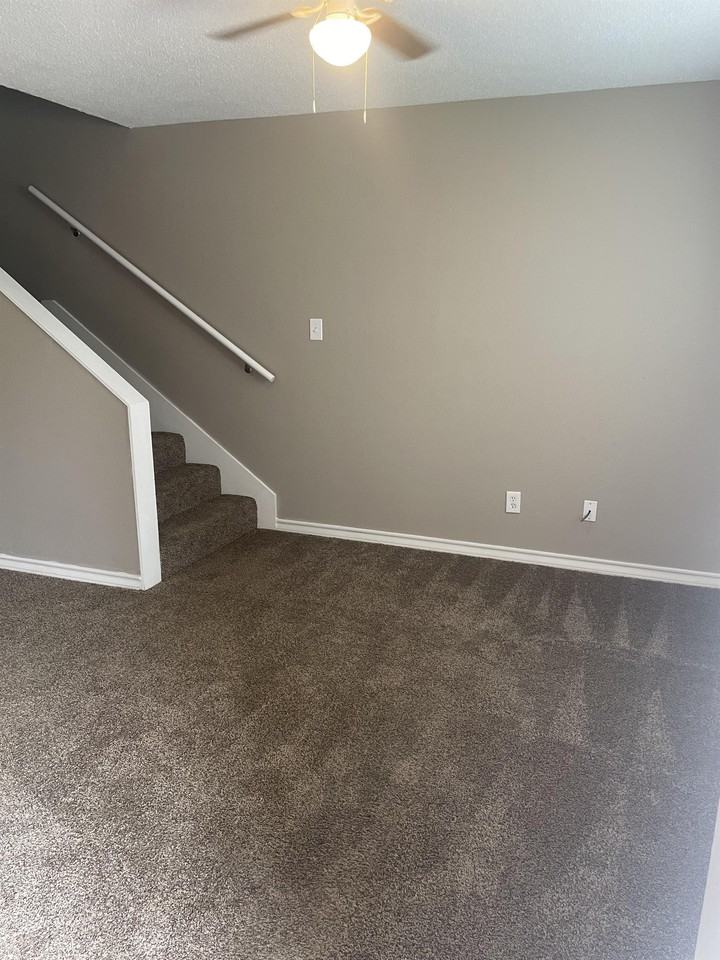 404 Cheyenne Pl #404 - Photo 2 of 16