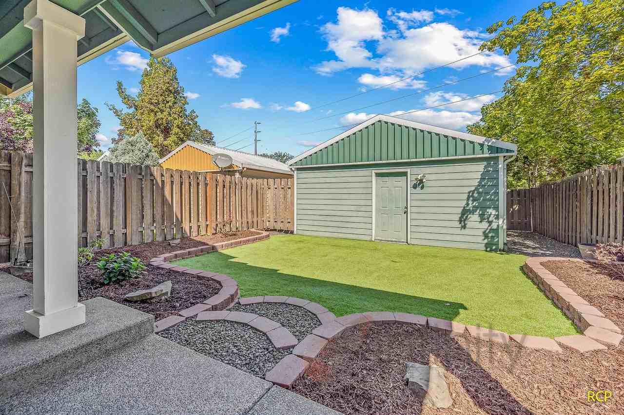 6997 Ne Birch St #1 - Photo 3 of 50