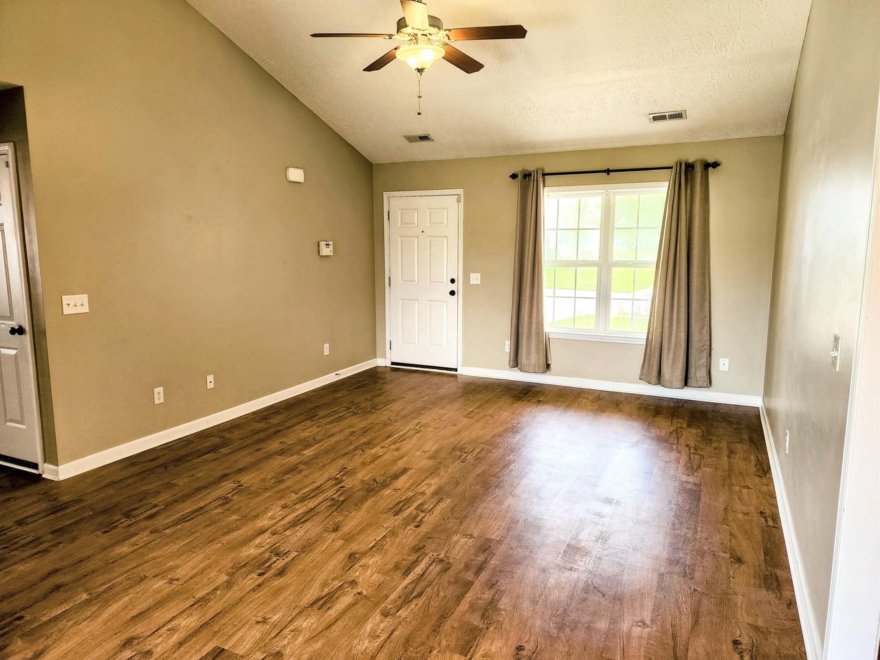 324 Rose Bud Ln #1 - Photo 5 of 20