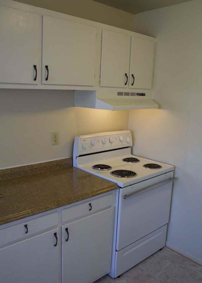 205 N Everhart Ave #205C03 - Photo 2 of 12
