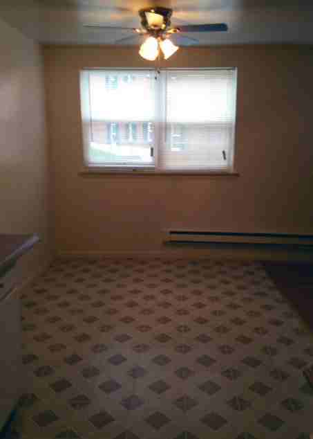 205 N Everhart Ave #205C03 - Photo 4 of 12