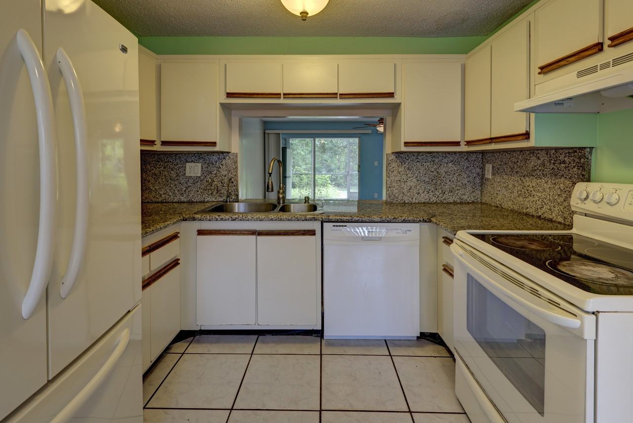 4952 North Hemingway Circle - Photo 3 of 22