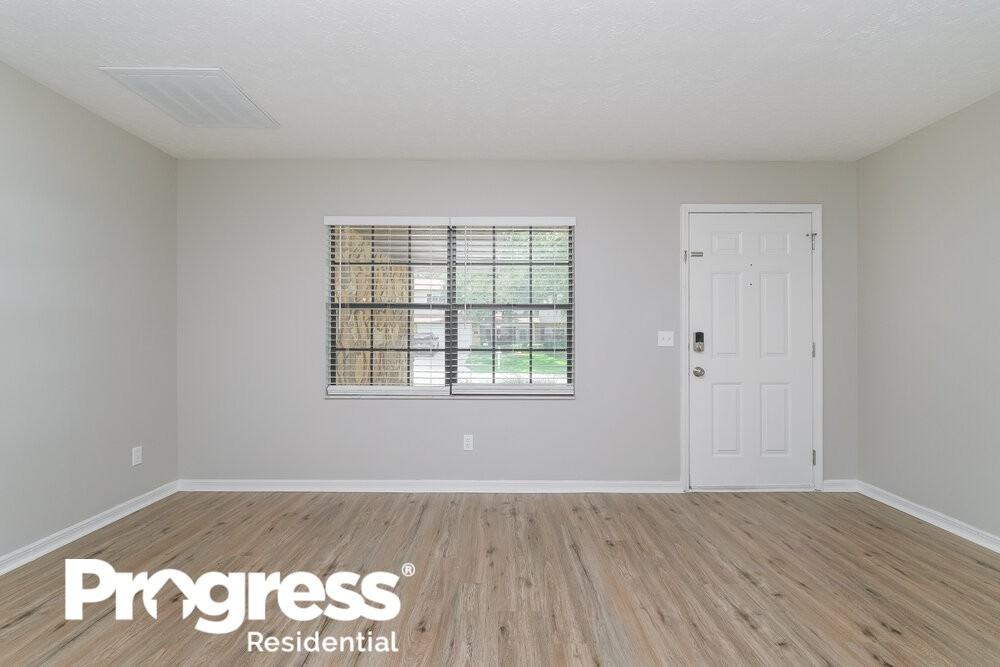 702 Millifold Pl - Photo 3 of 16