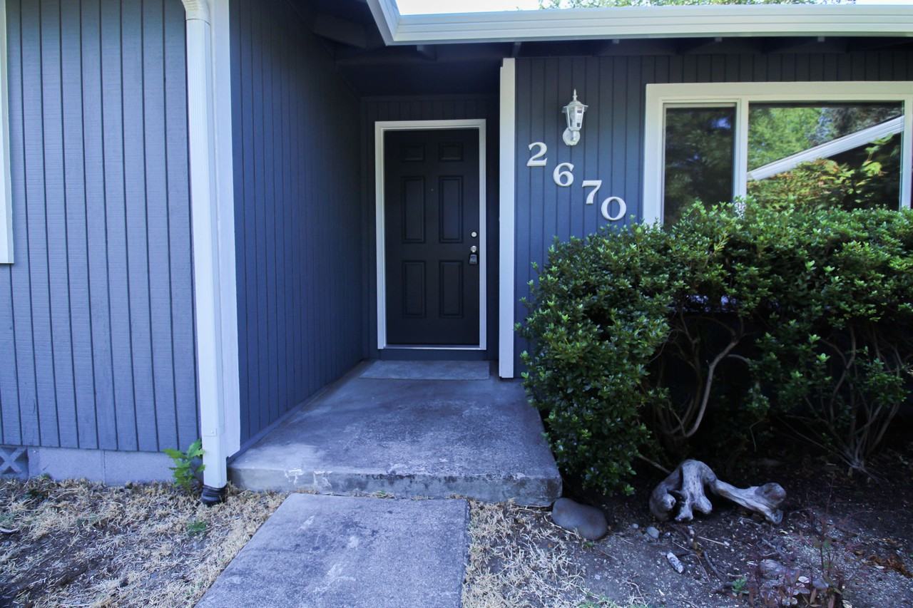 2670 Fijian Way #1 - Photo 5 of 35