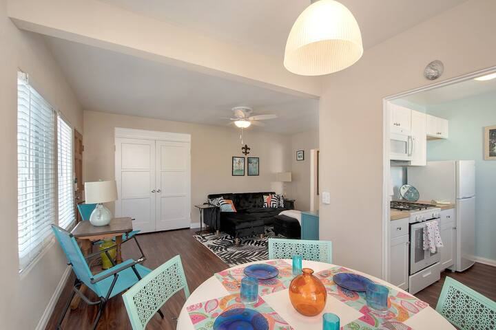 719 Whiting Court #719 - Photo 5 of 19