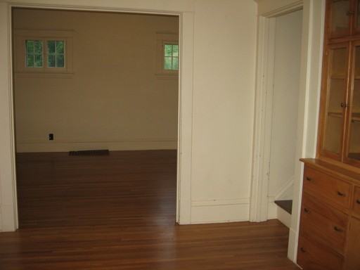 5050 Hiawatha Ave - Photo 2 of 10