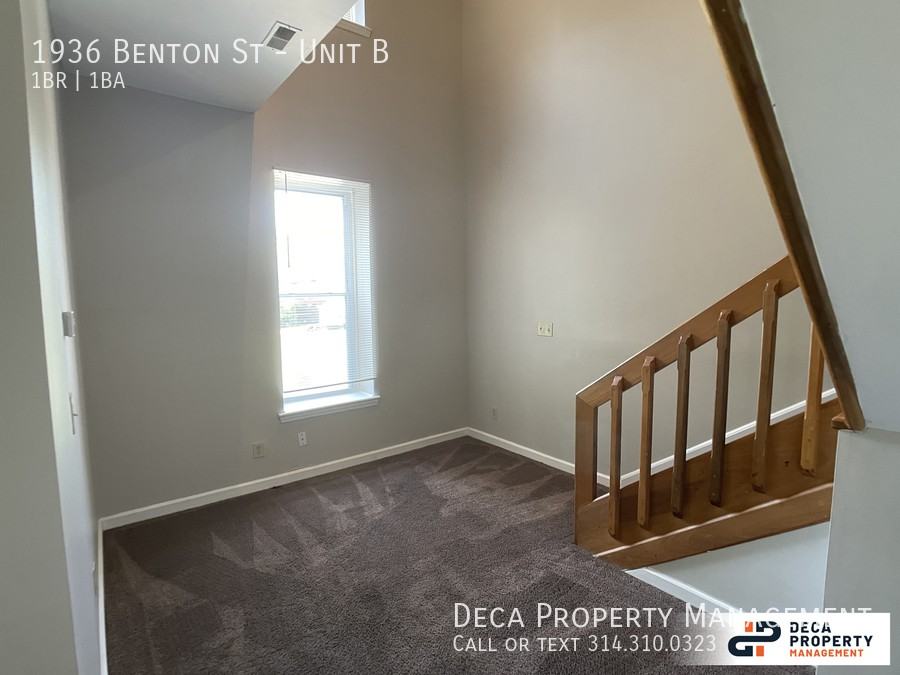 1936 Benton St #B - Photo 2 of 9
