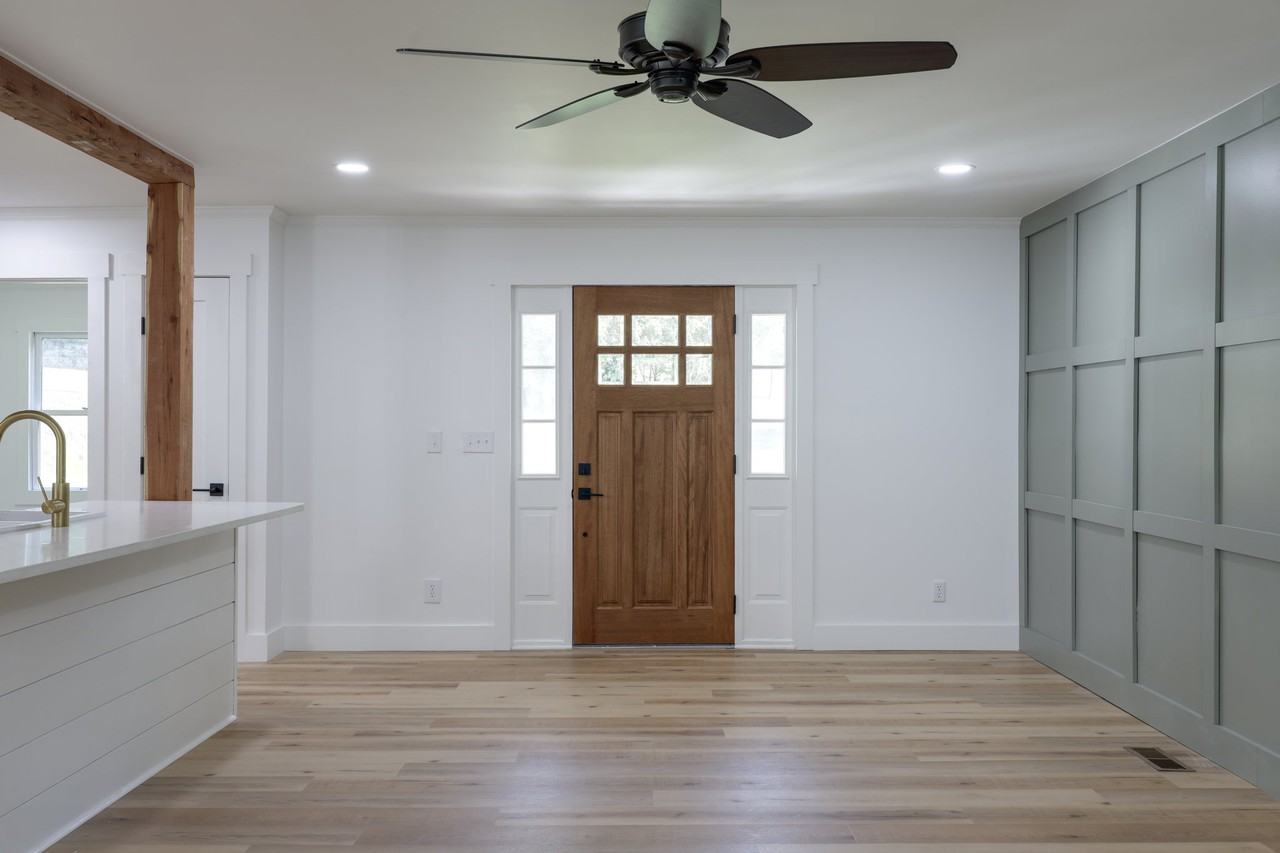 1531 Centerville Hwy - Photo 3 of 49