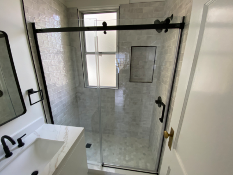 517 Lombard St - Photo 3 of 8