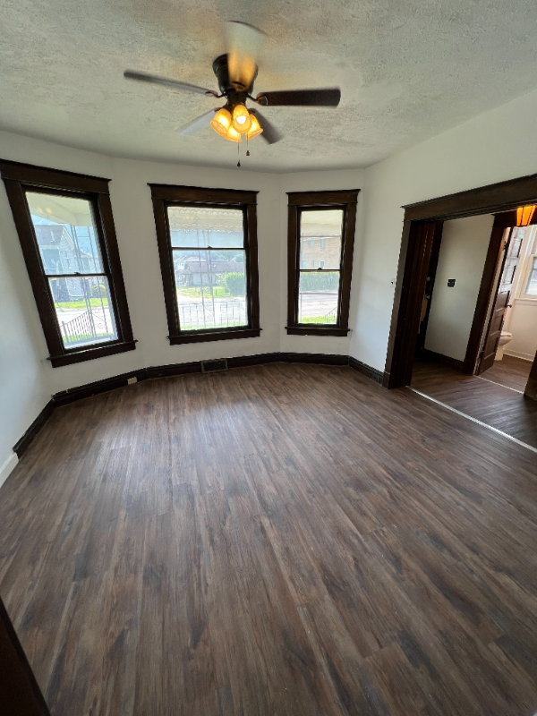 3641 Central Ave - Photo 3 of 12