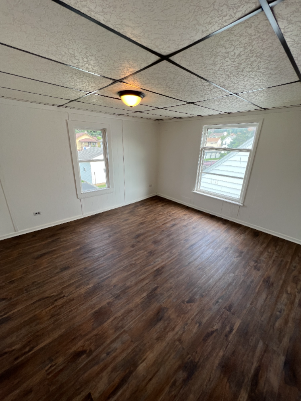 3641 Central Ave - Photo 6 of 12