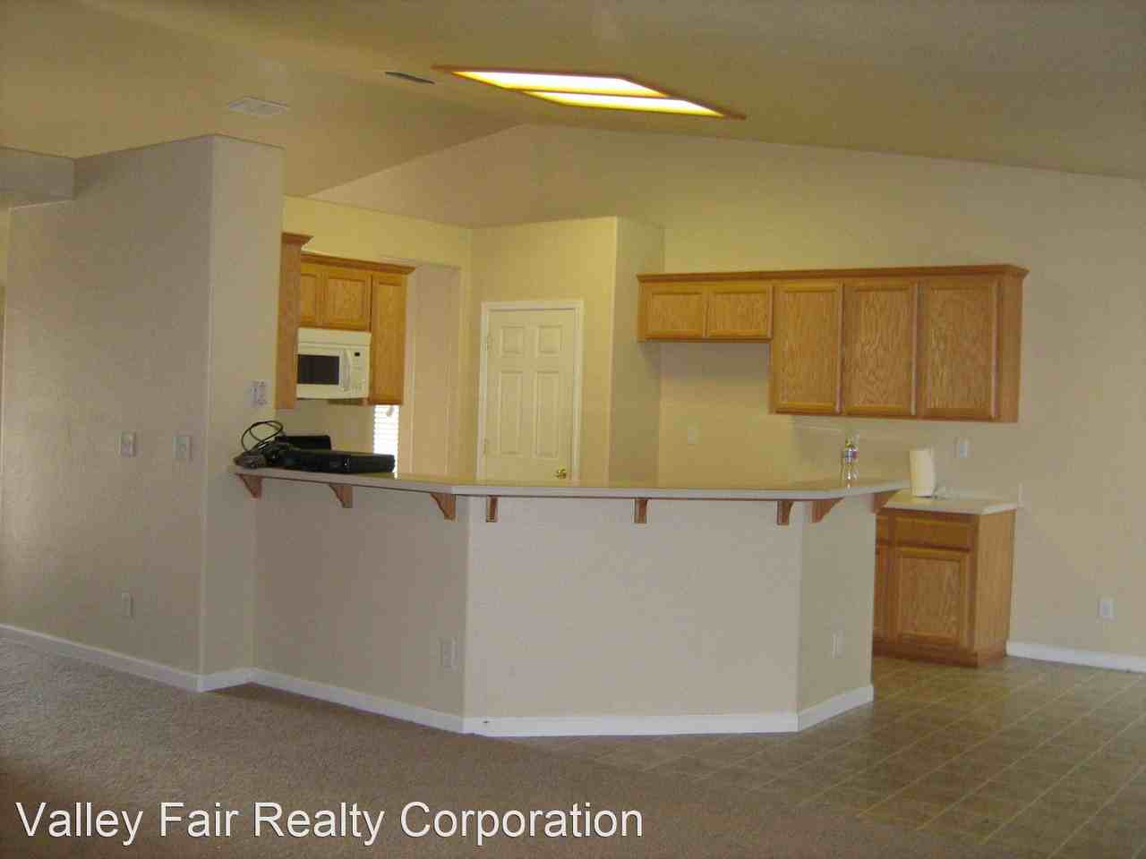 JODI DR/ZACHARY DR - Photo 2 of 6