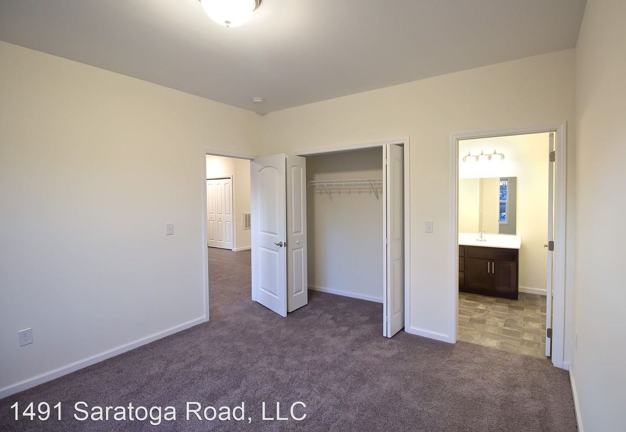 5 Mile Square Apartments - Photo 3 of 12