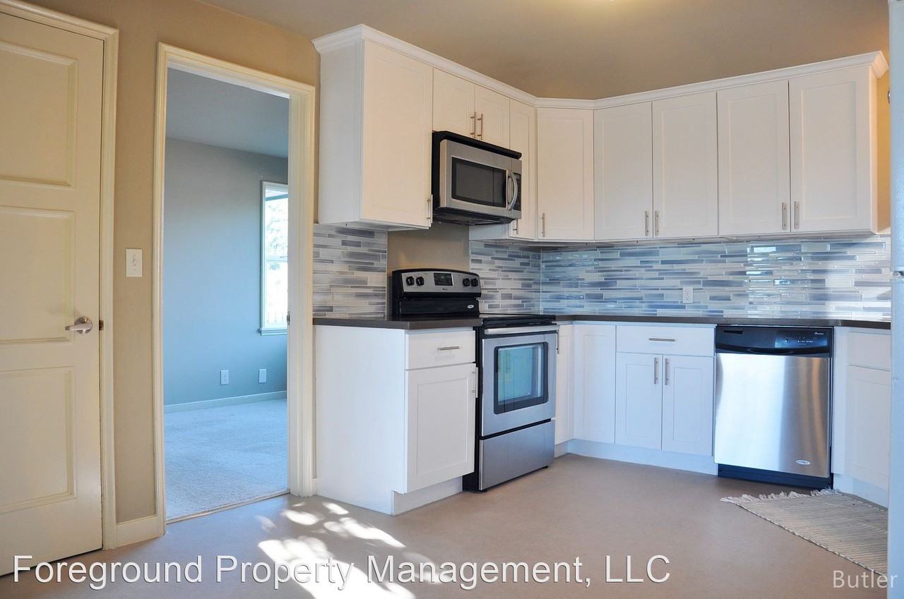 5815 Ne 57th St - Photo 2 of 26