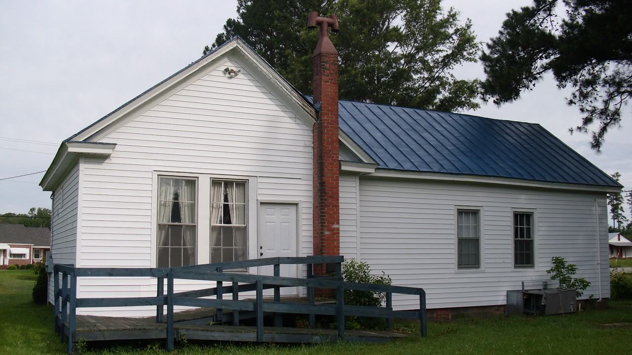 113 North Carolina Highway 32 N - Photo 2 of 16