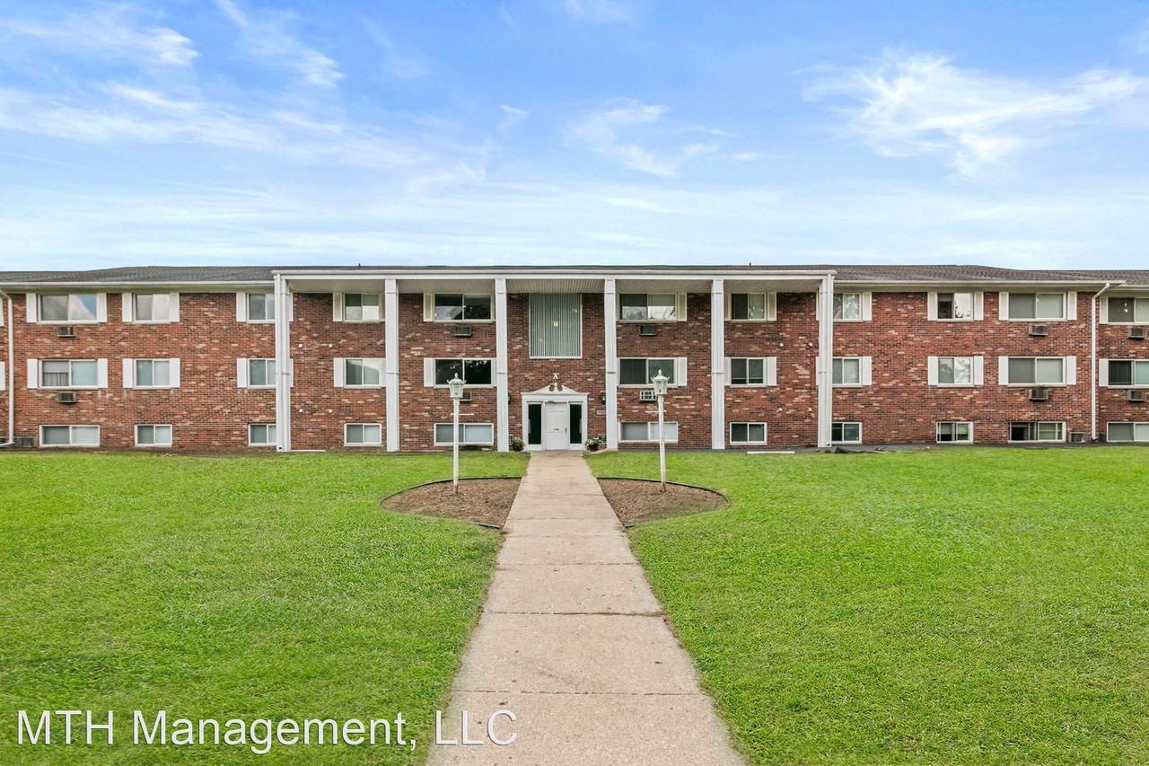 34 & 64 State St and 63 Marion St Apartments in Hillsdale, MI 49242