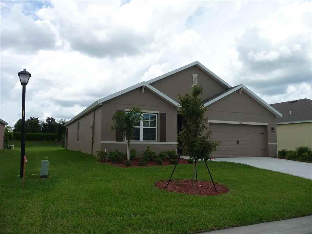 2712 Granville Mnr Sw - Photo 3 of 12