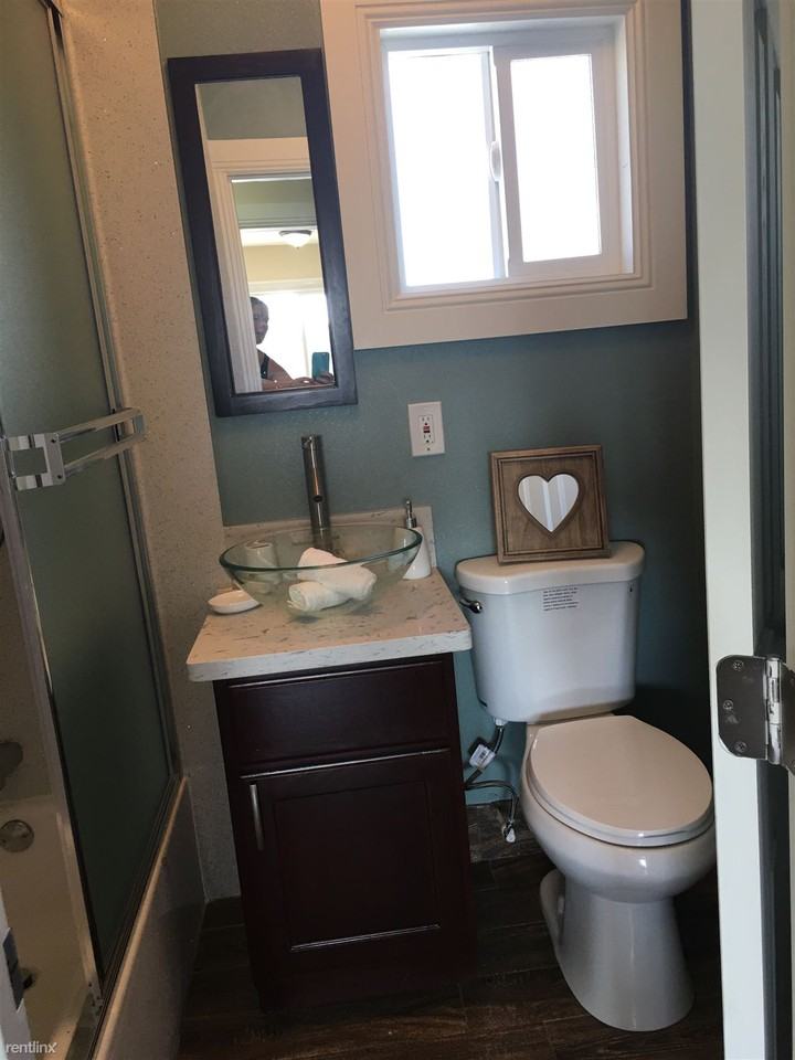 2667 E 57th St - Photo 2 of 8