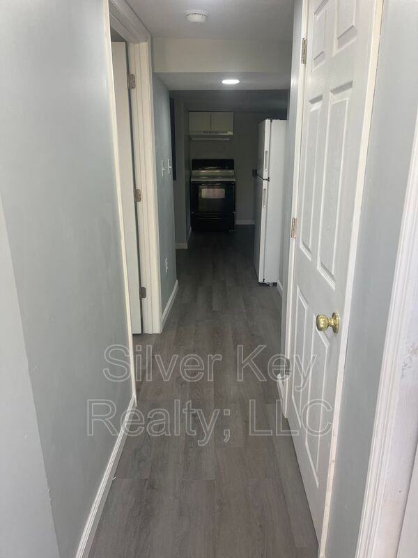 154 South Jackson Street #C - Photo 2 of 8