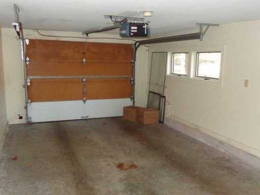 40 Resolution Pl - Photo 3 of 7