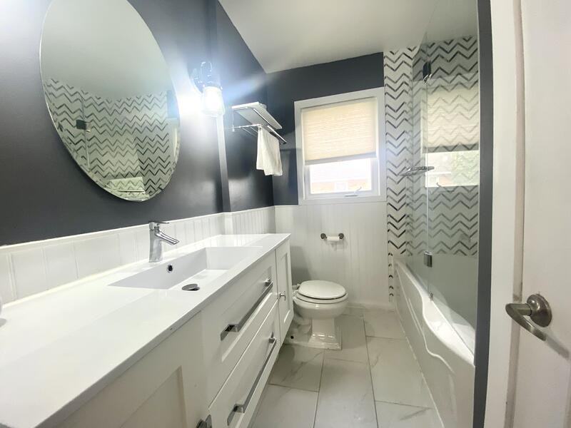 179 Ancaster Ave - Photo 2 of 13