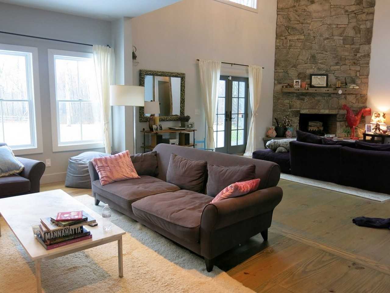 66 W Woods Rd No 1 - Photo 2 of 18