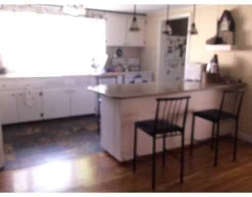 134 Greenlodge St - Photo 2 of 11