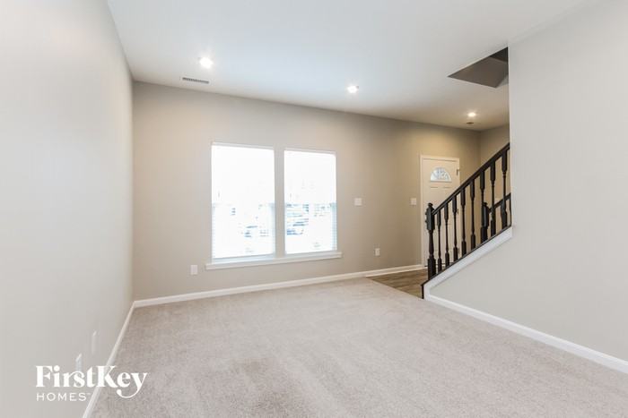 4351 Blue Note Dr - Photo 3 of 15