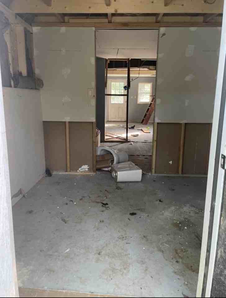 18163 Missouri 21 - Photo 3 of 9