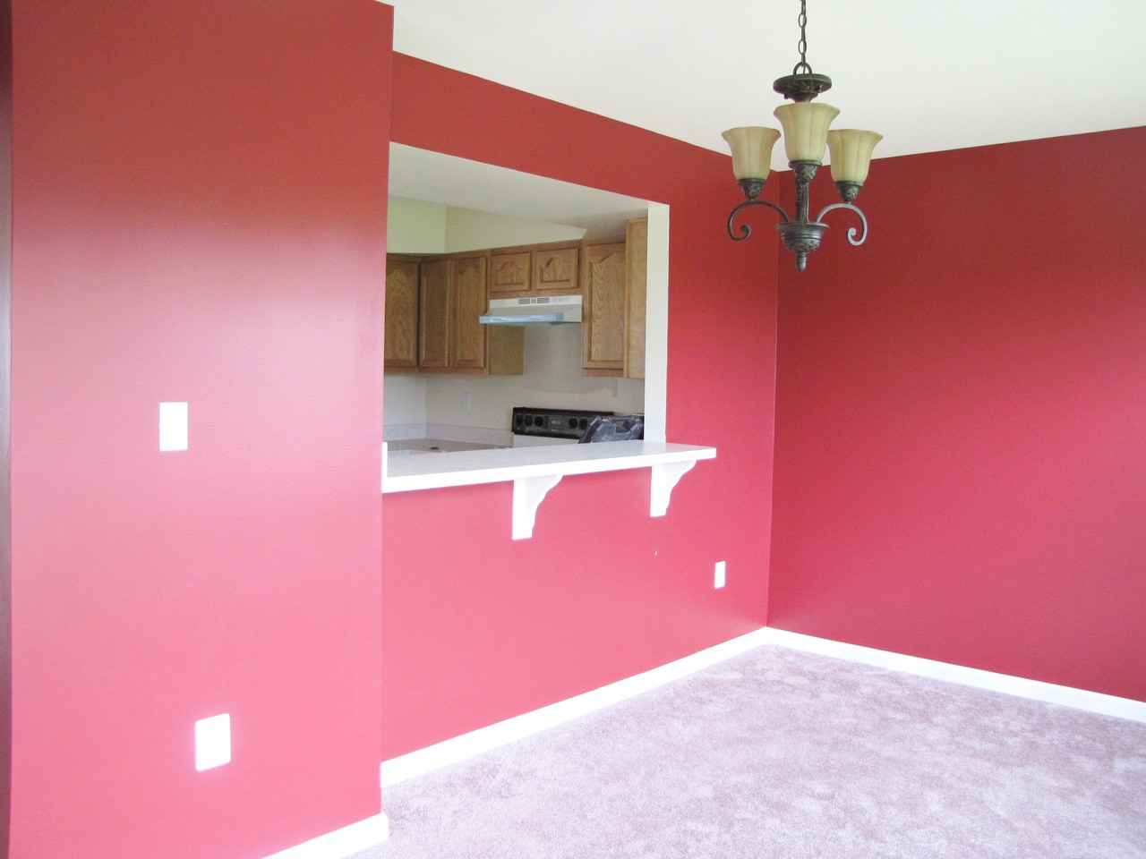 200 Topaz Ln - Photo 3 of 7