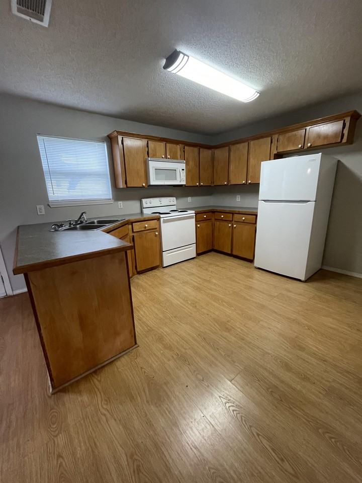 N Fouke Rd #1 - Photo 6 of 12