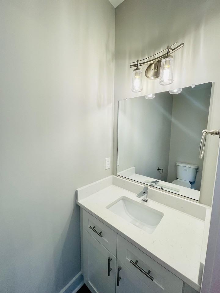 51 Zentry Pl #1 - Photo 6 of 17