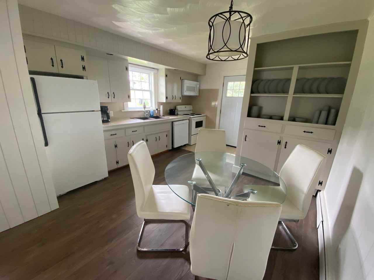 915 Upper Meadowbank Rd #HOME - Photo 2 of 11