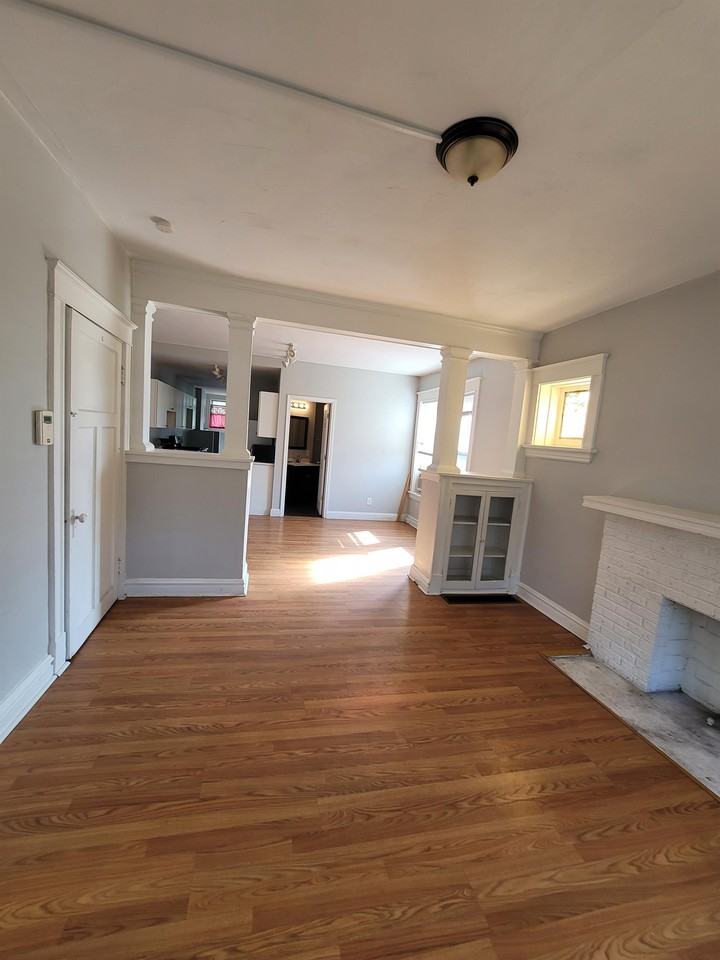 3514 Alberta St #1W - Photo 2 of 14