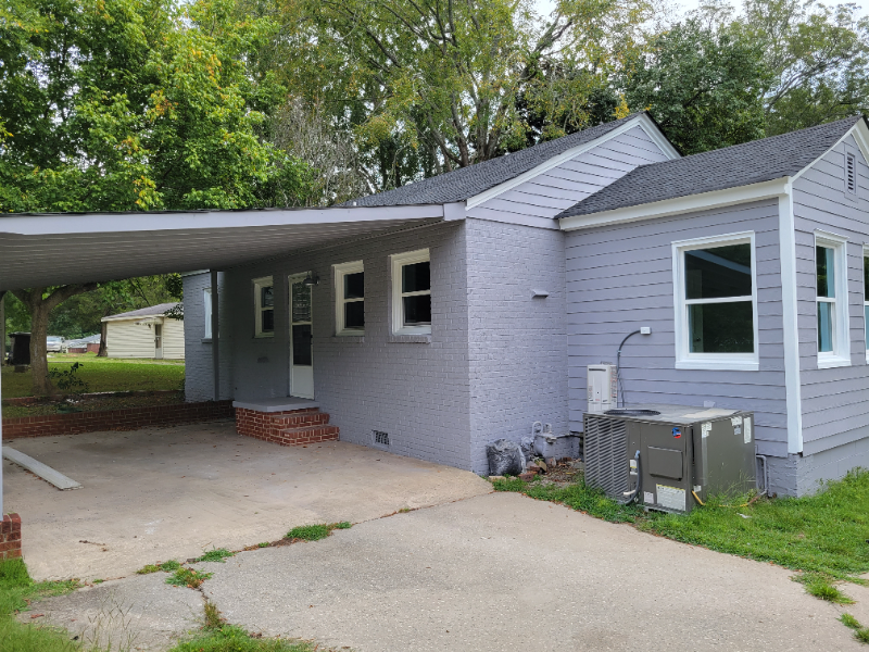 812 Pauline St - Photo 2 of 9