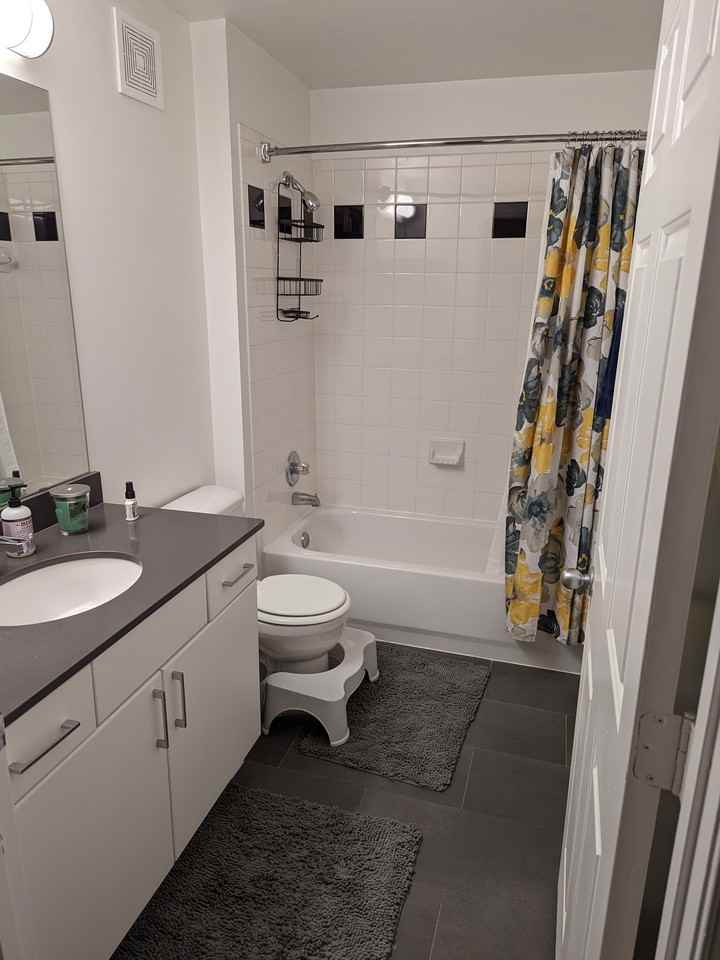 5040 Eisenhower Avenue - Photo 3 of 8