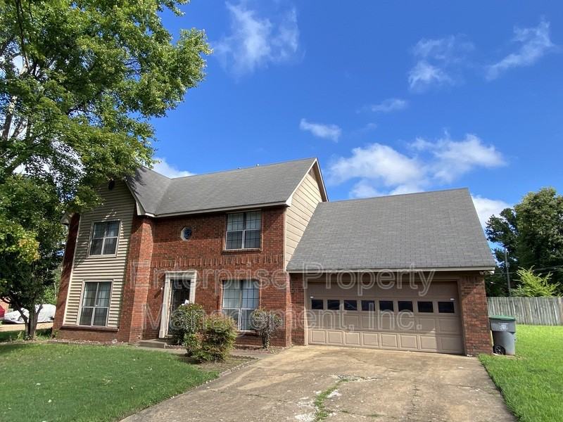 7828 Bland Ln - Photo 3 of 26