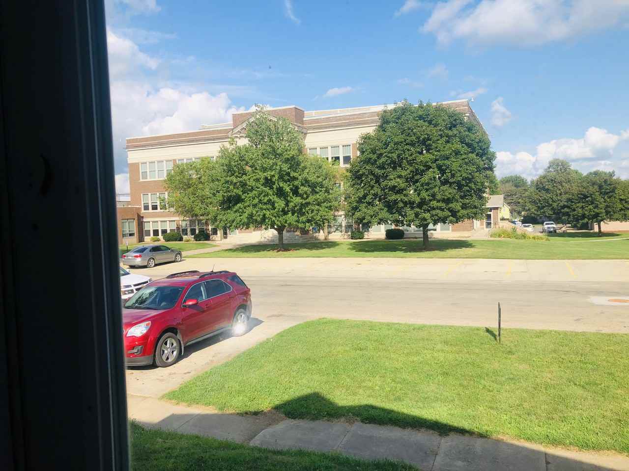 609 Blackhawk Street - Photo 3 of 15