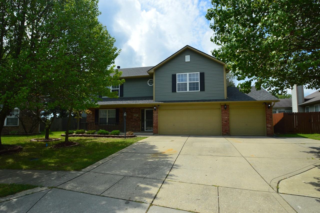 5456 Twin Bridge Cir #1